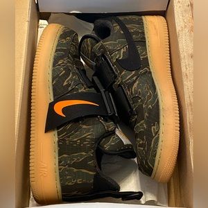 Mens Nike Air Force 1 UT Low Carhartt wip Sz 12